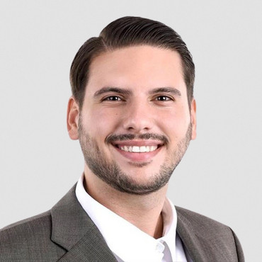 Eron Sejday, Leiter Finanzen / HR