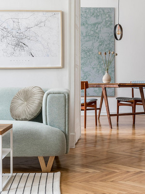 Stilvoll möbeliertes Wohnzimmer