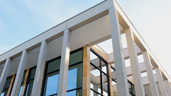 Modernes Gebäude